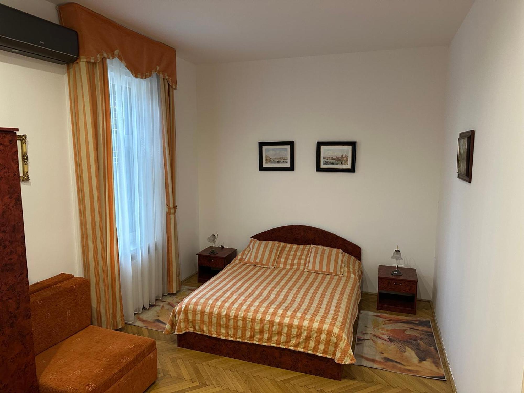 Party Villa Holiday Rent Балатонфёльдвар Экстерьер фото